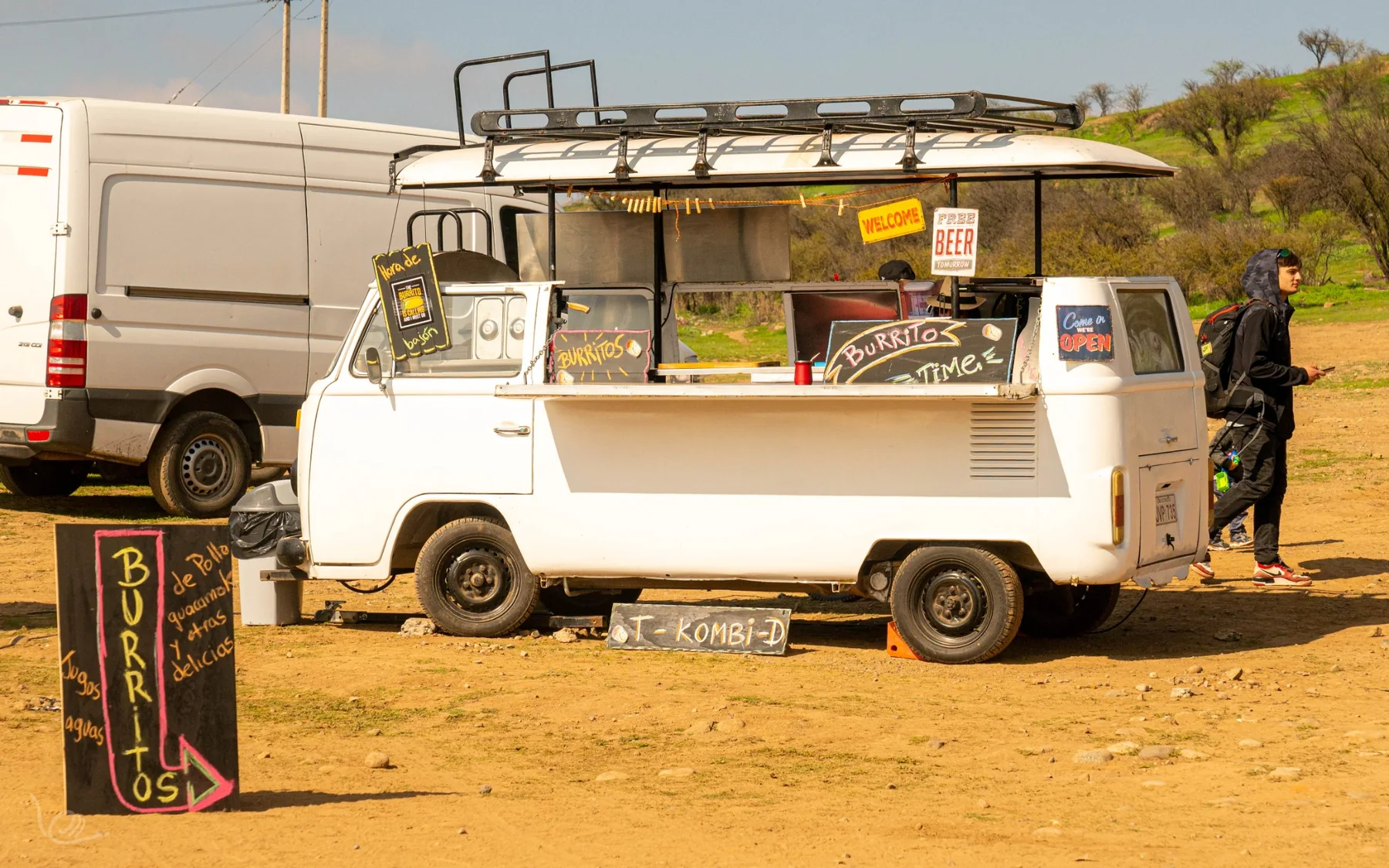 la KOMBI atendiendo en evento
